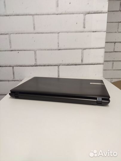 Ноутбук Packard Bell i5