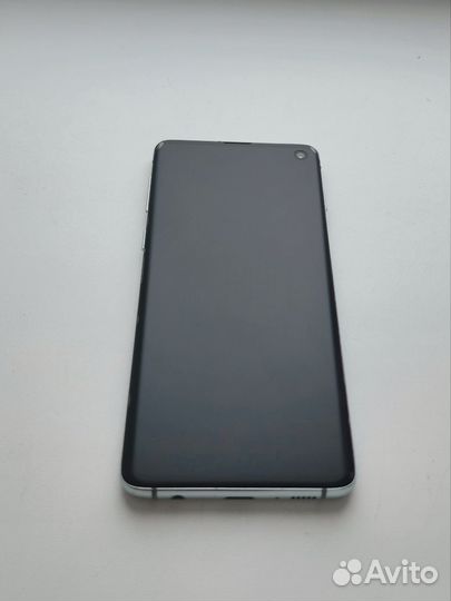 Samsung Galaxy S10, 8/128 ГБ