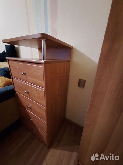 Компьютерный стол