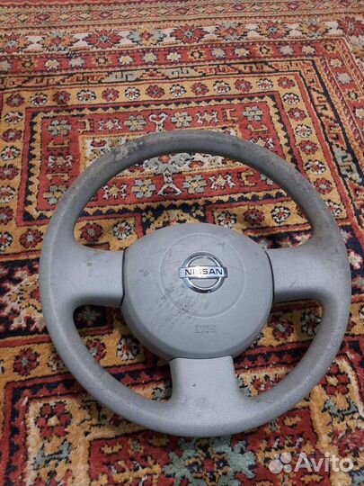 Руль Nissan