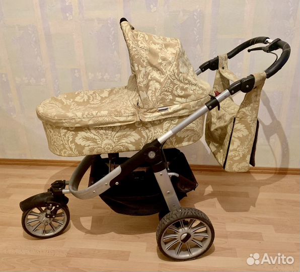 Коляска Teutonia