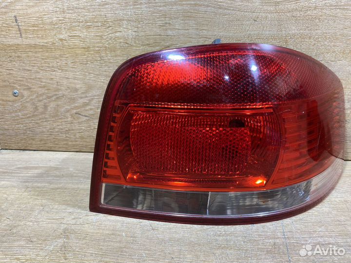 Фонарь правый Audi A3 8P Арт. 110461