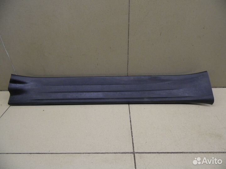 Накладка порога (внутренняя) Hi Lux 2015