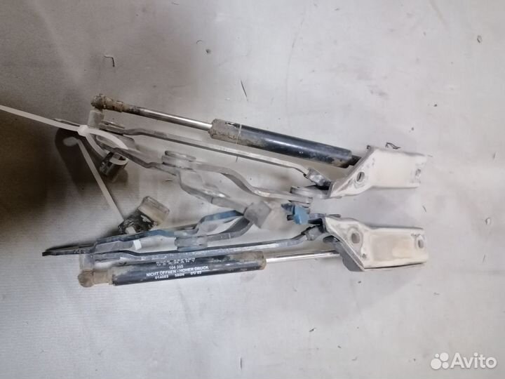 Петли багажника Audi 80 B3 1.6 DT 1986-1991