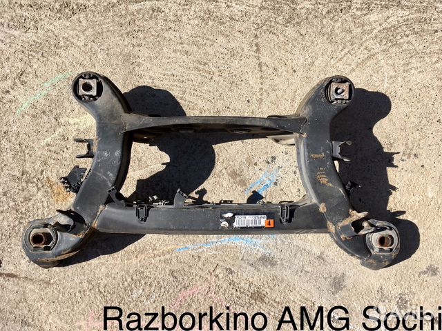 Балка задняя (подрамник) для Mercedes W203 C класс