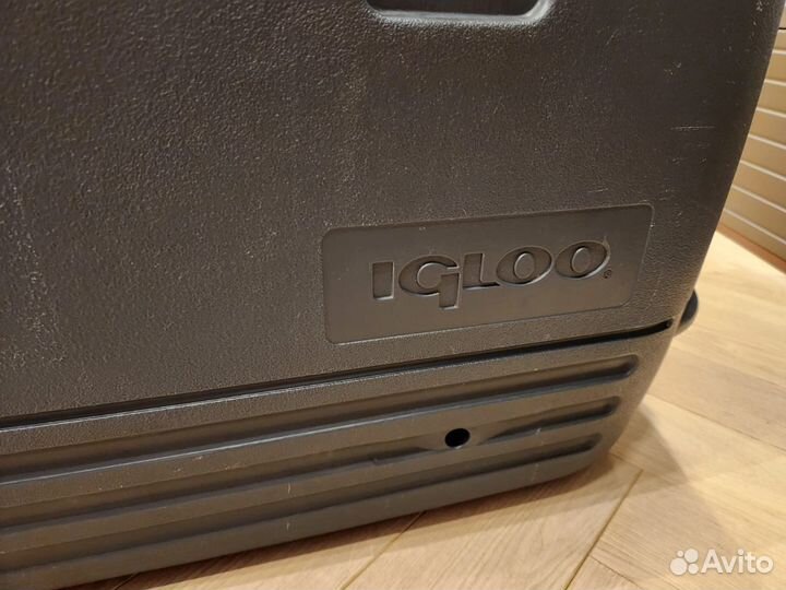 Термоконтейнер для льда Igloo