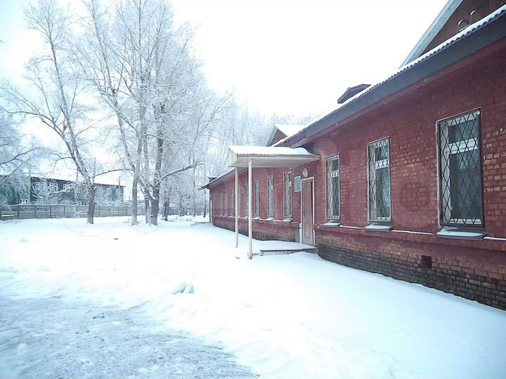Продам здание, 1793.8 м²