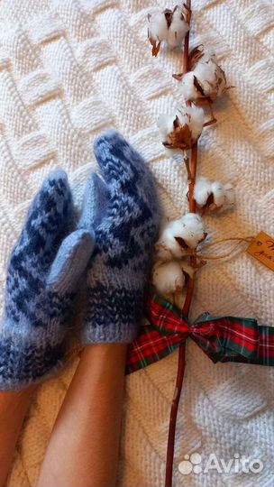 Варежки вязаные ручной работы