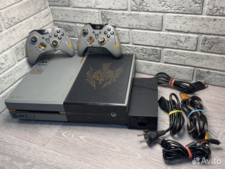 Игровая приставка Xbox One 1 TB Call of Duty AW