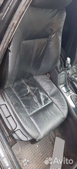 BMW 5 серия 2.5 МТ, 2001, битый, 25 000 км