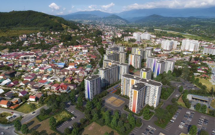 2-к. квартира, 68,2 м², 1/12 эт.