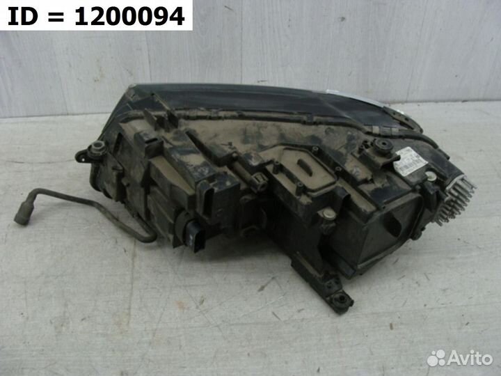 Фара правая Volkswagen Tiguan