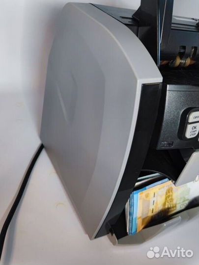 Счетчик банкнот DoCash 45F