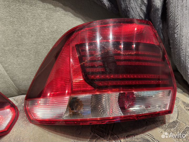 Задние фонари Volkswagen Polo 2017 оригинал