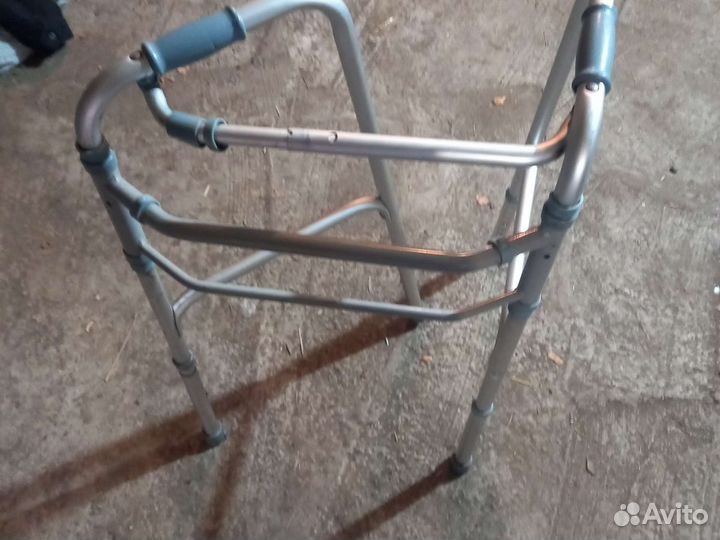 Ходунки для взрослых