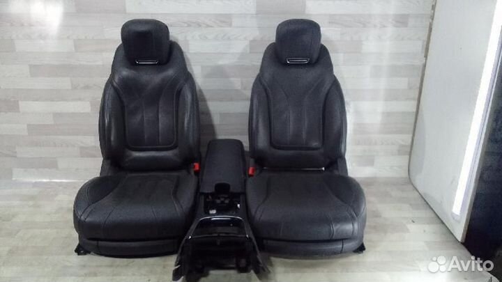 Салон (комплект сидений) Mercedes-Benz S217 / C217