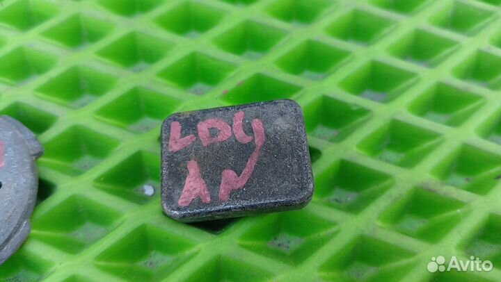 Пятак (крепление зеркала) на Логан 1/Ларгус