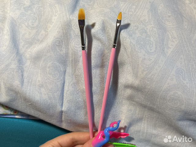 Кисточки для маникюра