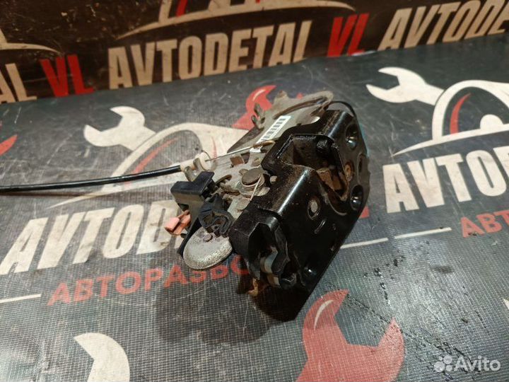 Замок двери передний левый Mercedes-Benz Vito