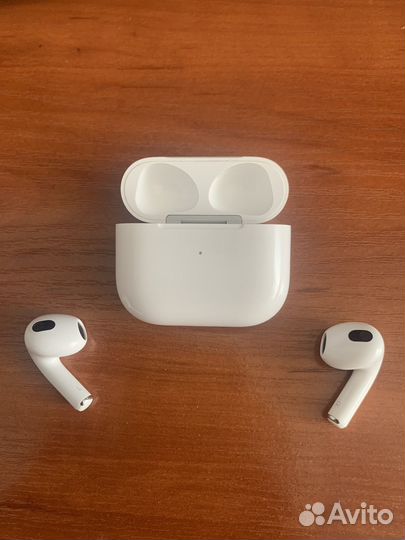 Наушники AirPods (3 поколение)
