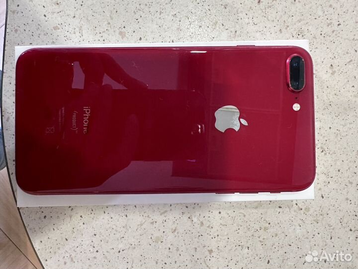 Телефон iPhone 8 plus