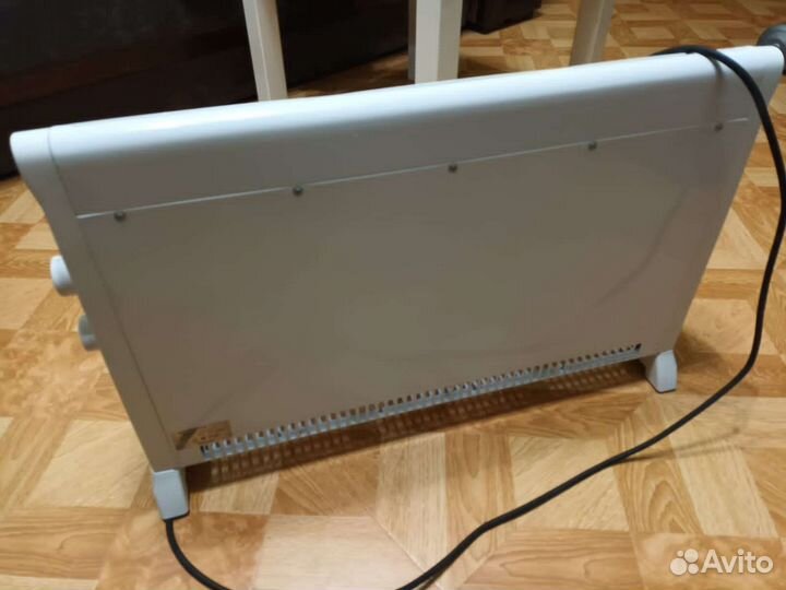 Обогреватель электрический Tefal Vectissimo