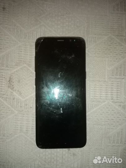 Samsung Galaxy S8, 4/64 ГБ