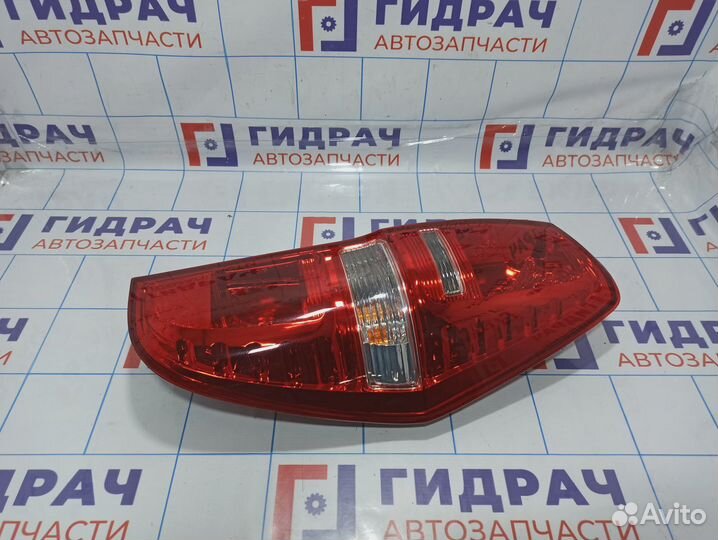 Фонарь задний правый Hyundai Grand Starex (TQ) 924