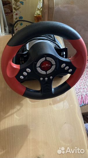 Игровой руль и педали для пк