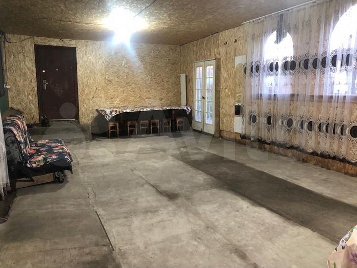 Дом 87 м² на участке 8 сот.