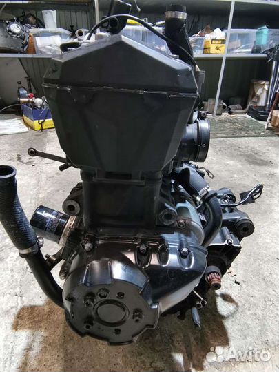 Kawasaki z1000 2007-09 двигатель на запчасти