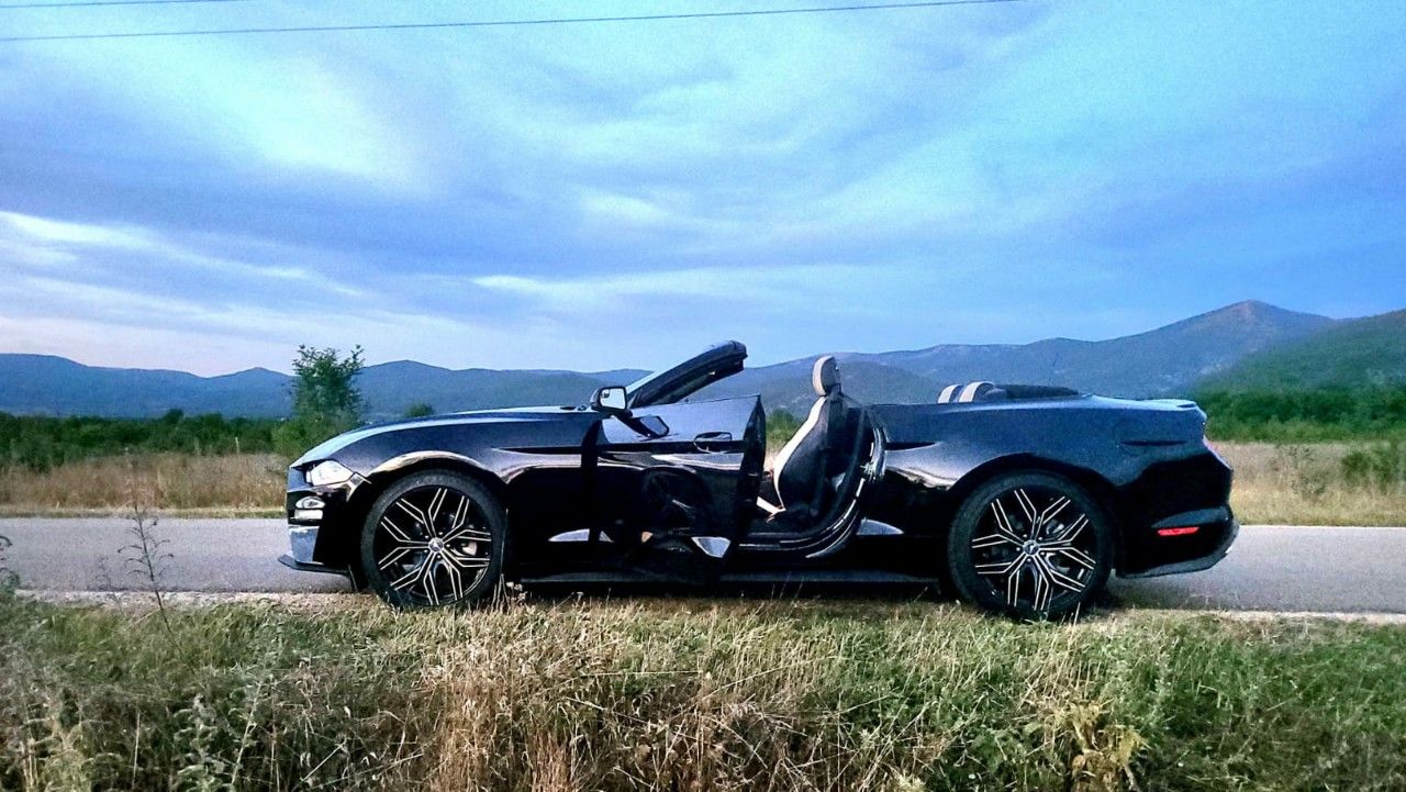 Ford Mustang: фото владельца