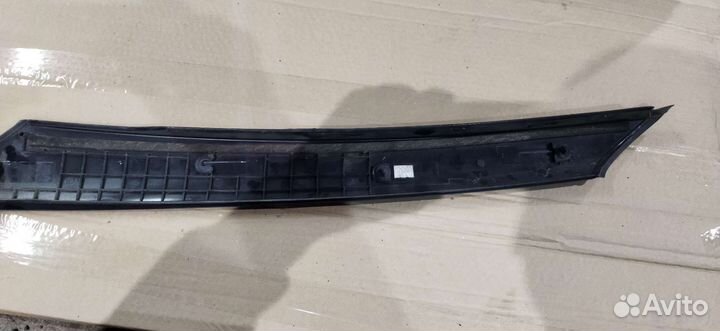 Декор-ая накладка стойки лоб.стеклаSkoda Fabia 2п