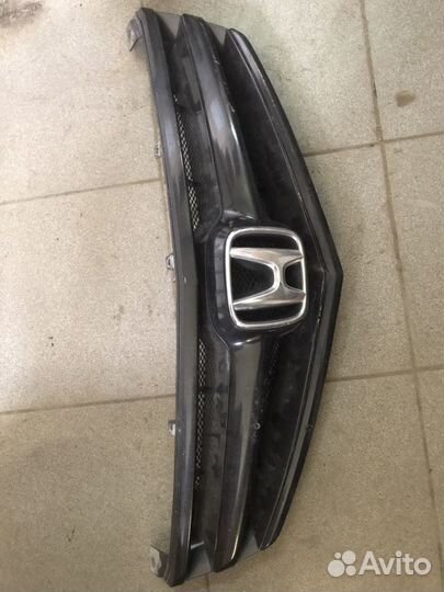 Решетка радиатора honda accord 7