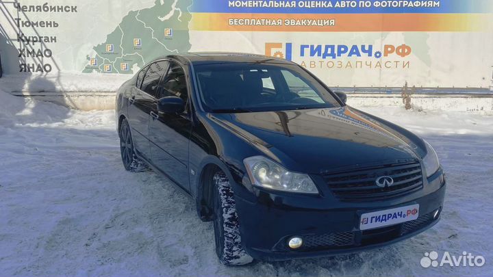 Порог со стойкой правый Infiniti M35 (Y50)