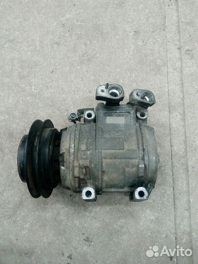 Компрессор кондиционера Toyota lite ace