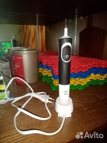 Зубная щетка oral b