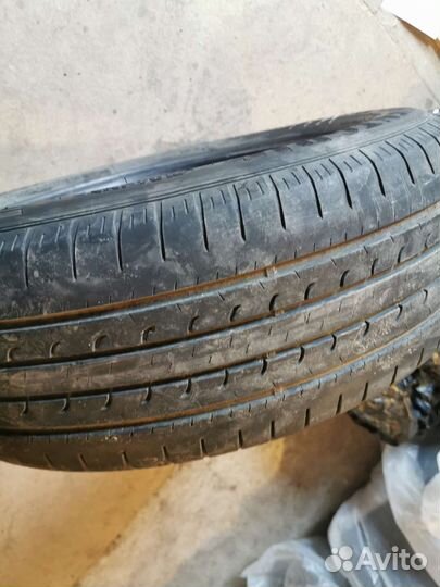 Goodyear EfficientGrip SUV 4x4 215/60 R17
