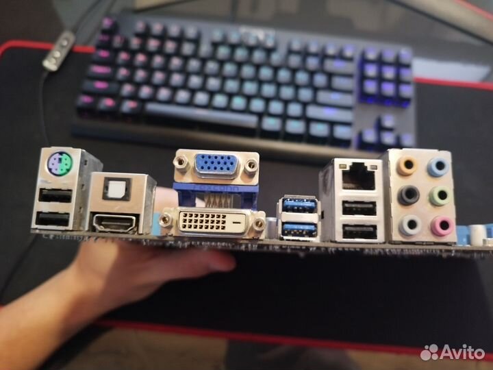 Материнская плата asus p8z68-v lx