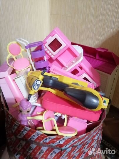 Домик кукольный