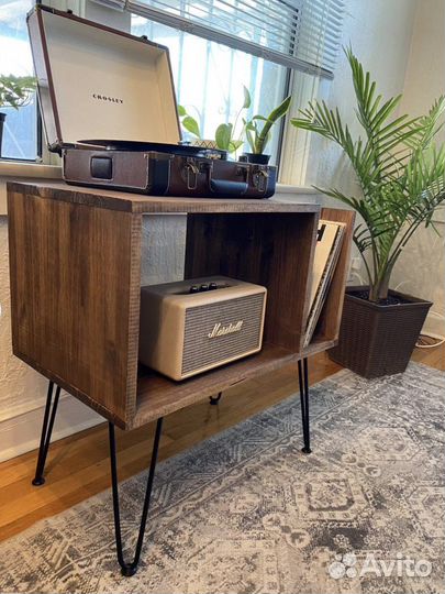 Тумба для винилового проигрывателя из дерева