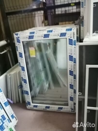 Окна пластиковые 50х120 глухие