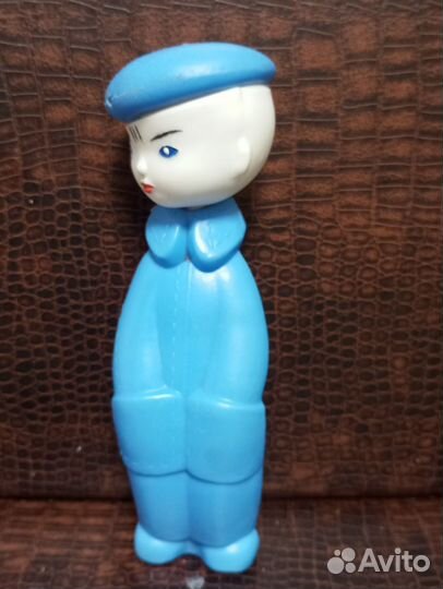 Мальчик в берете и другие, СССР, Охтален, 1970 г