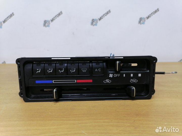 Блок управления климат-контролем Suzuki Jimny