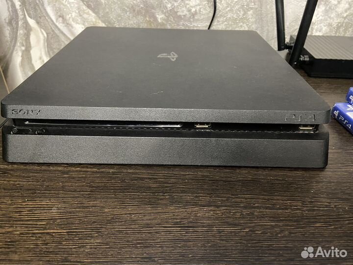 Sony PS4 slim 1tb