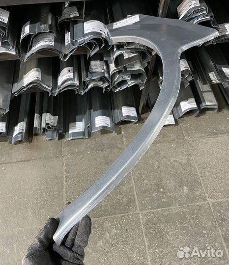 Арка правая Mazda Premacy CP 1999-2005