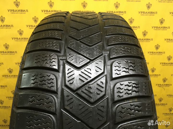 Pirelli Winter Sottozero 3 215/55 R16