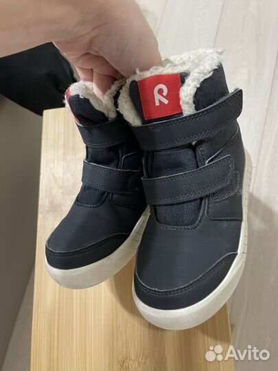 Зимний комбинезон 110+ботинки reima +шапка и шарф