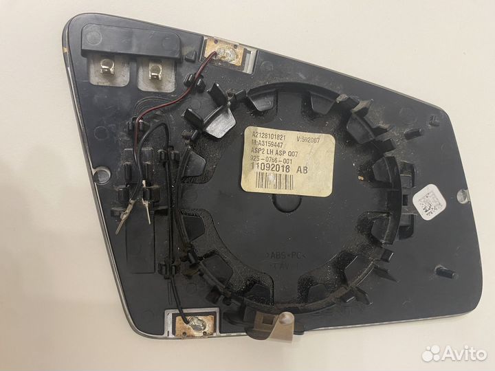 Зеркальный элемент Mercedes E-class W212