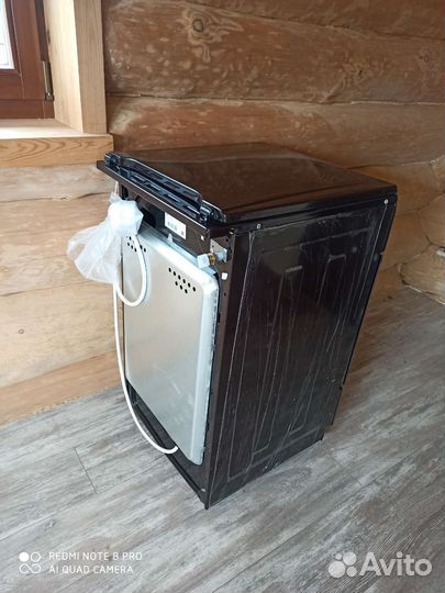 Газовая плита с электрической духовкой